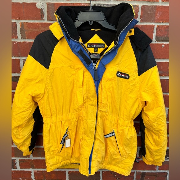 Limited Too Jackets & Blazers - NWT Limited Too Xtreme Performance Women’s Yellow Full Zip XL Hooded Ski Parka